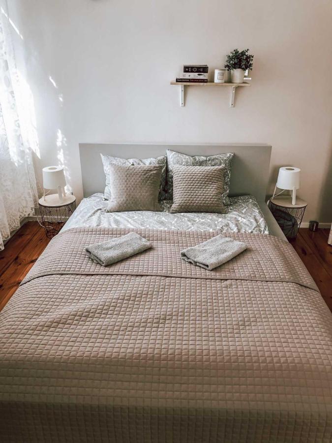 Bankowa 8 Guest Rooms Zielona Gora  Exterior photo